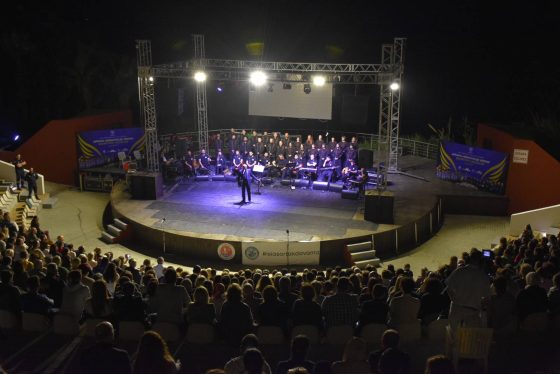 Şampiyon Melekler şarkılarla anıldı