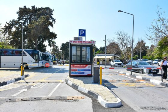 Baldöken ve Kordonboyu otoparkları 24 saat hizmet vermeye başlıyor