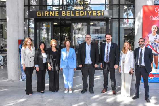Eskişehir Büyükşehir Belediye Başkanı Ayşe Ünlüce, Girne Belediye Başkanı Murat Şenkul’a nezaket ziyaretinde bulundu.