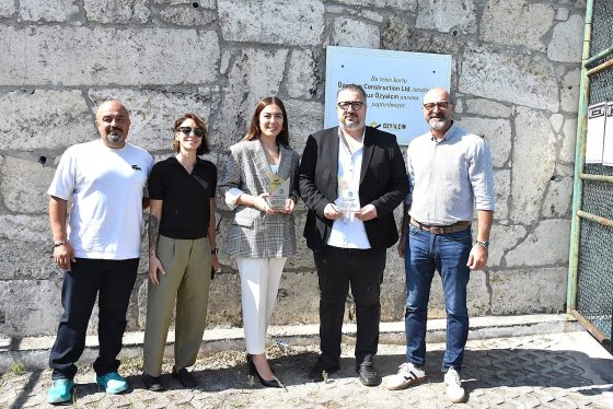 Girne Belediyesi Tenis Kulübünden Teşekkür Plaketi